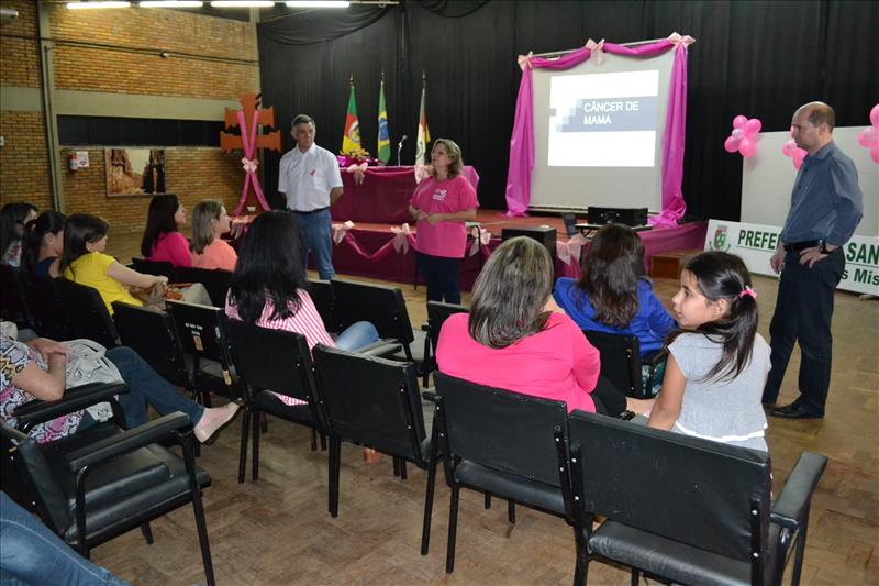 Profissionais da Saúde participam de palestra